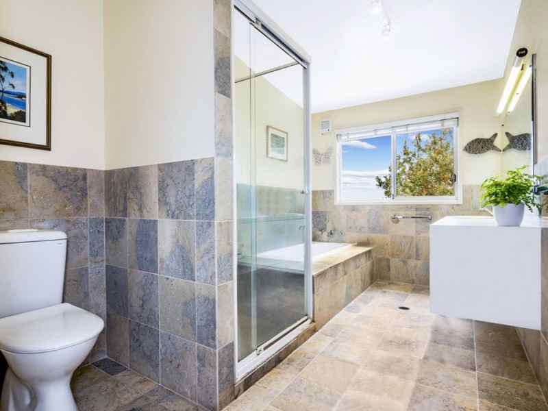635 Lawrence Hargrave Drive, Wombarra NSW 2515