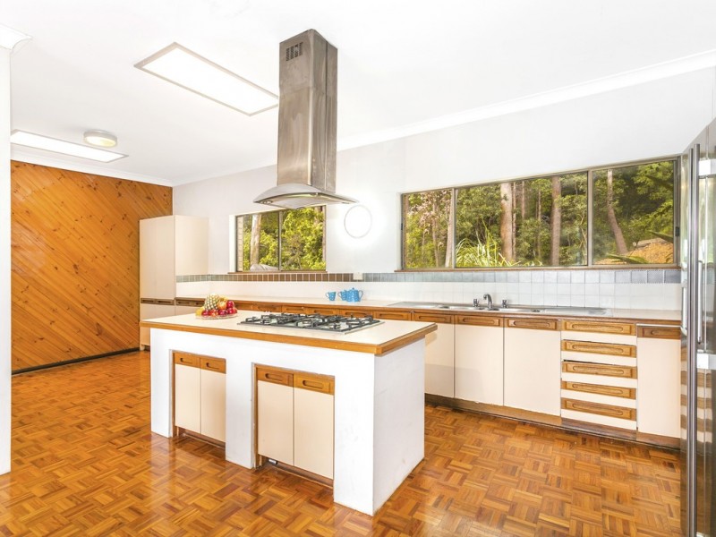 23 Sheridan Crescent, Stanwell Park NSW 2508