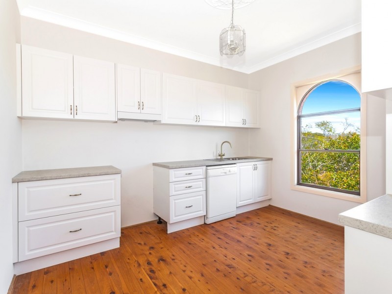 192 Parkes Street, Helensburgh NSW 2508