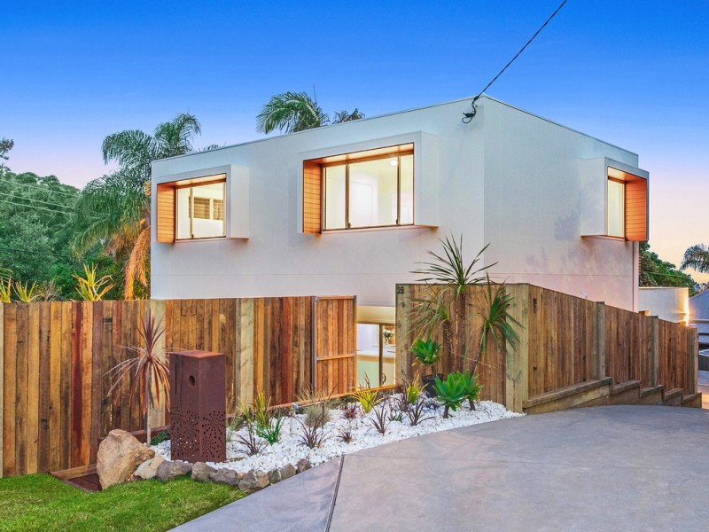 2a Railway Crescent, Stanwell Park NSW 2508
