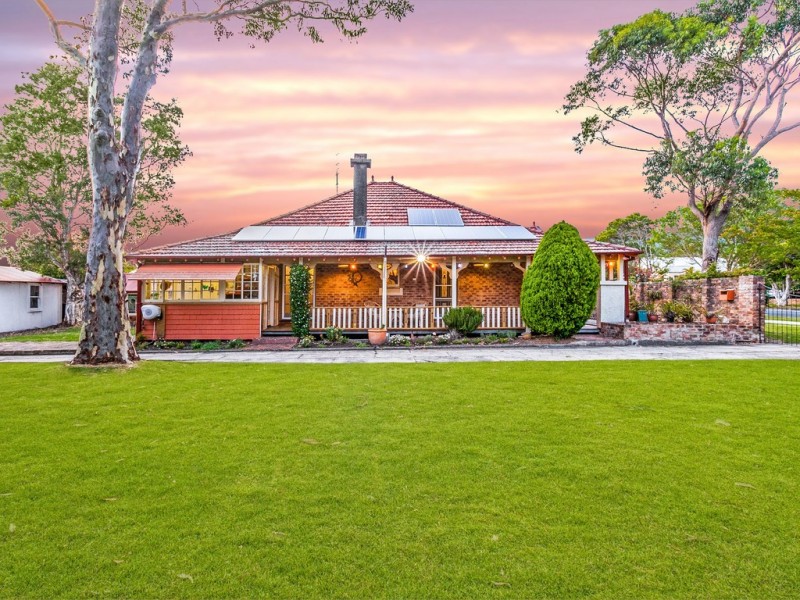 57-59 Redman Ave, Thirroul NSW 2515