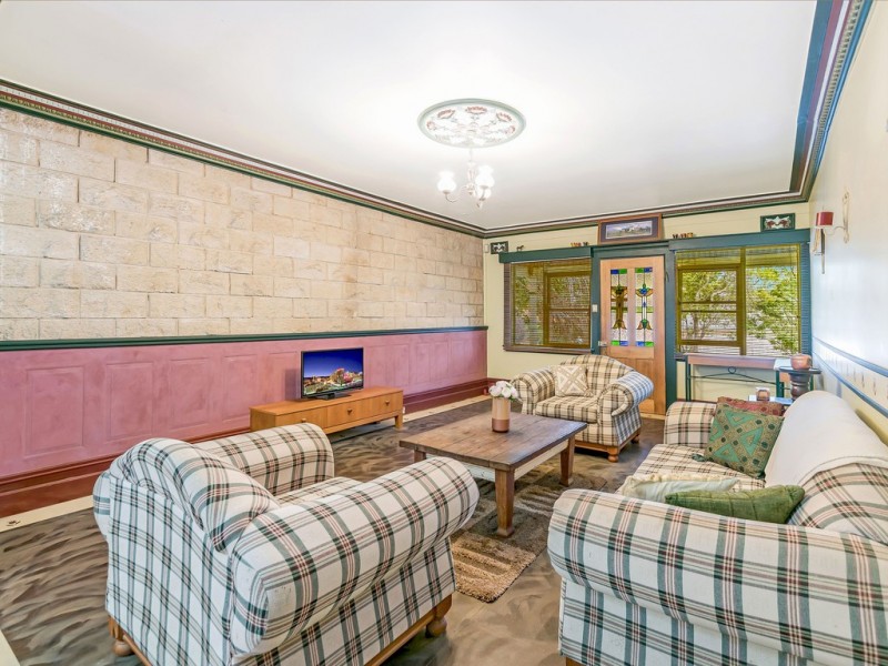 34 Stuart Street, Helensburgh NSW 2508