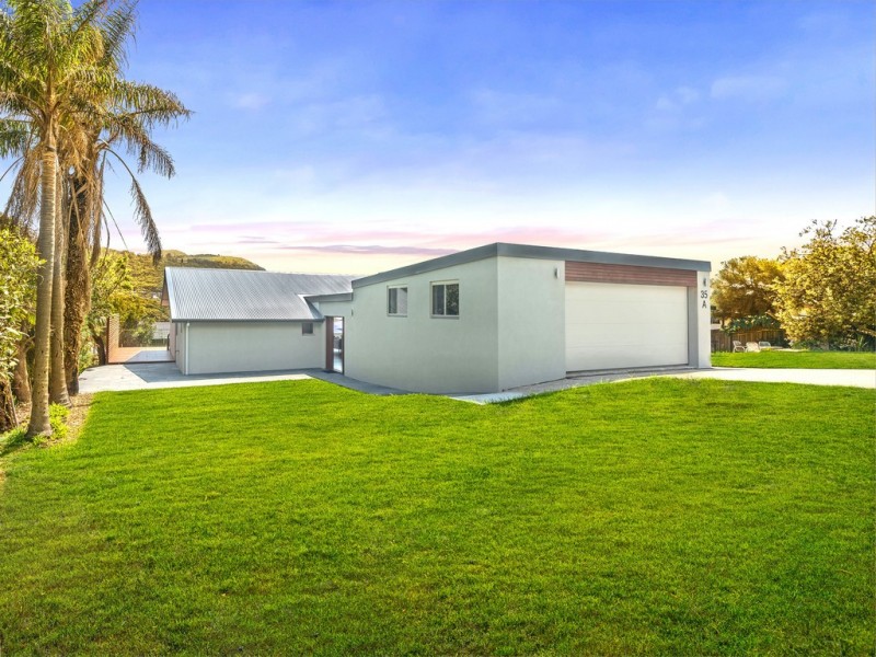 50 Lower Coast Rd, Stanwell Park NSW 2508