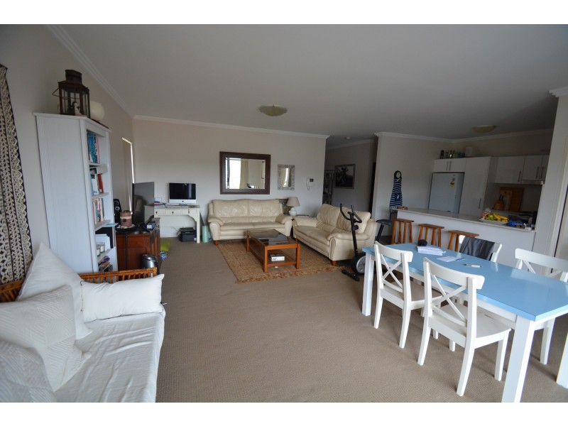 16/15 Stuart Street, Helensburgh NSW 2508