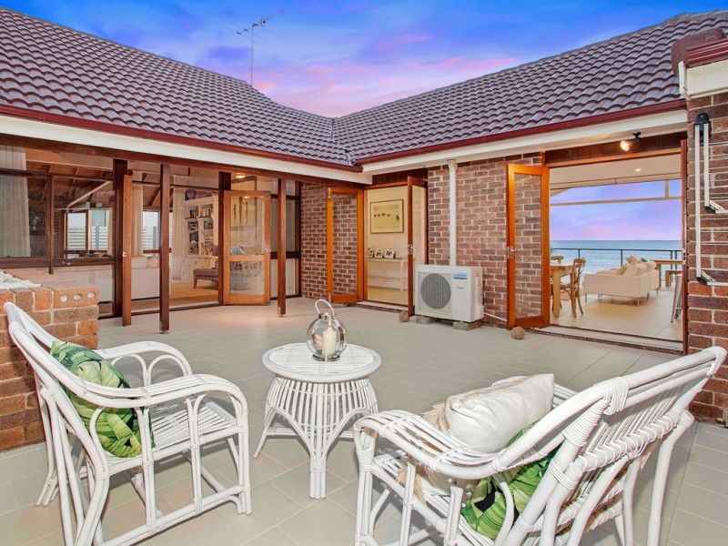 10 Hyde Street, Coledale NSW 2515