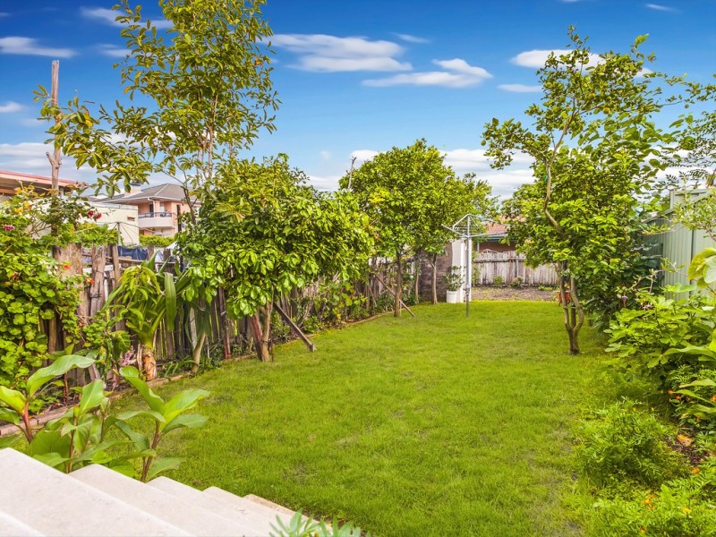 12 Pitt Street, Mortdale NSW 2223