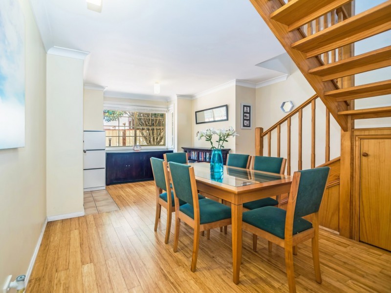 2/6 Walker Street, Helensburgh NSW 2508