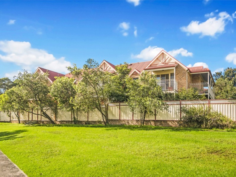 2/6 Walker Street, Helensburgh NSW 2508