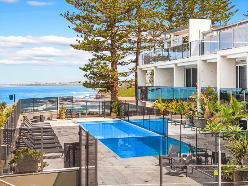 201/1 Yuruga Street, Austinmer NSW 2515