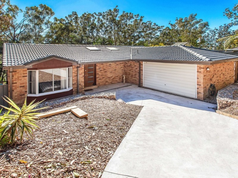 22 Southview Ave, Stanwell Tops NSW 2508