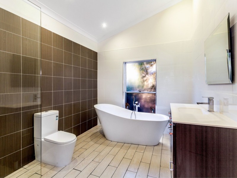 22 Southview Ave, Stanwell Tops NSW 2508
