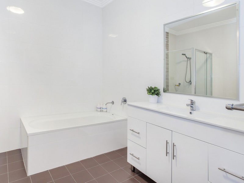 13/11 Stuart Street, Helensburgh NSW 2508