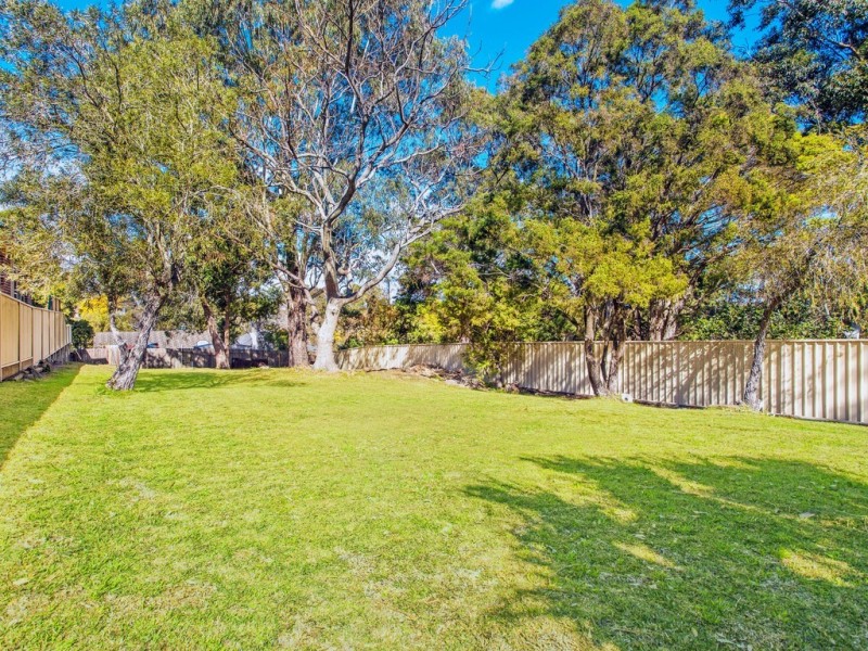 16 Abbott Road, Heathcote NSW 2233