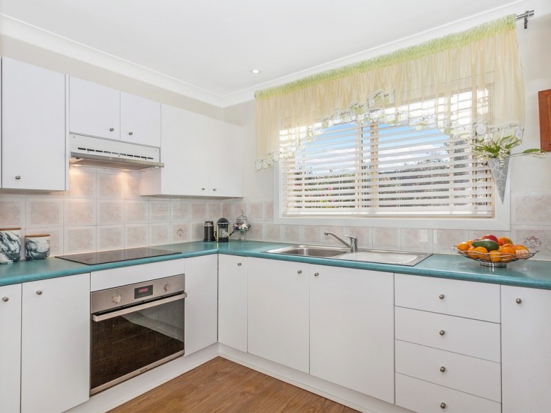 2/11 Boomerang Street, Helensburgh NSW 2508