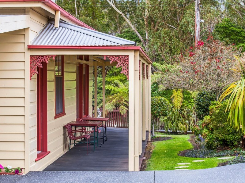 72-74 Parkes Street, Helensburgh NSW 2508