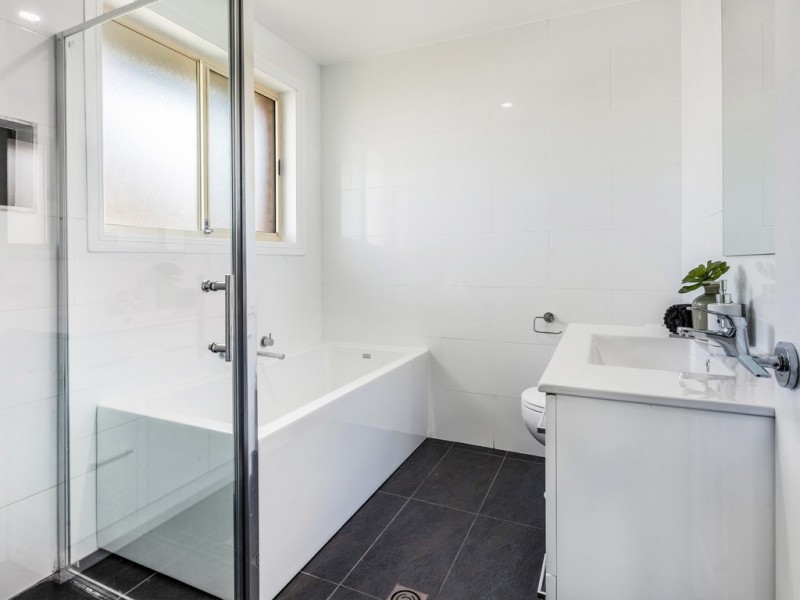 2/8 Stuart Street, Helensburgh NSW 2508