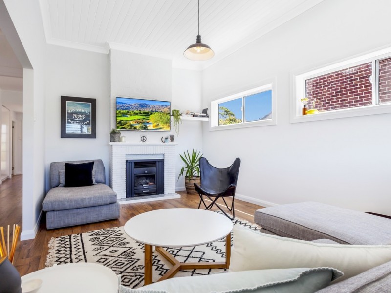 34 Park Ave, Helensburgh NSW 2508