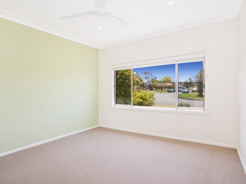 13 Heathcote Street, Helensburgh NSW 2508
