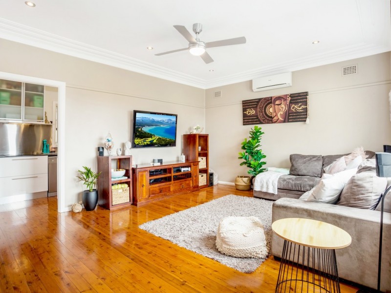 4 Hay Street, Helensburgh NSW 2508