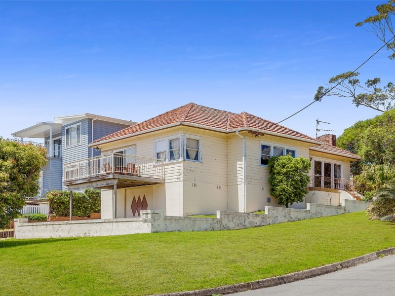 5 Sturdee Avenue, Bulli NSW 2516