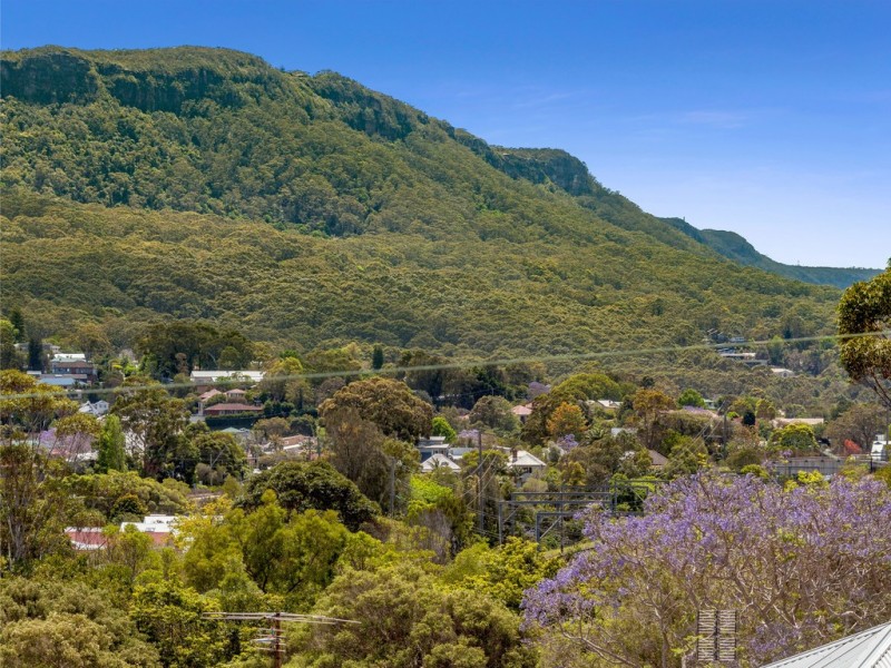 5 Sturdee Avenue, Bulli NSW 2516