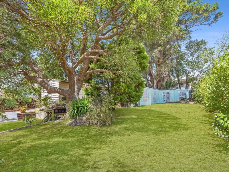 5 Sturdee Avenue, Bulli NSW 2516
