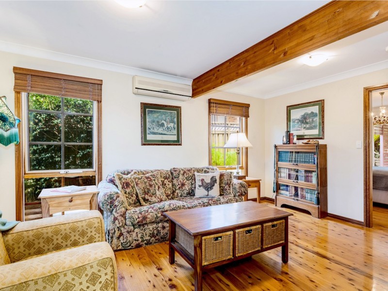 14 The Crescent, Helensburgh NSW 2508