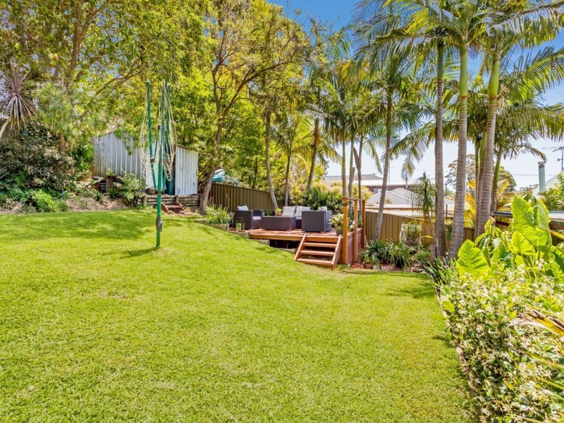 14 The Crescent, Helensburgh NSW 2508