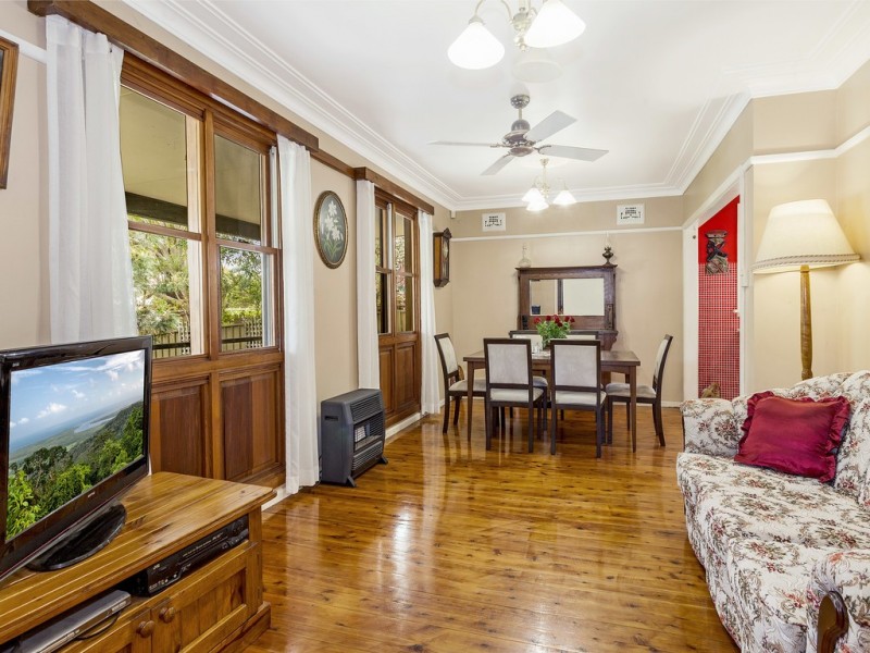 30 Foster Street, Helensburgh NSW 2508