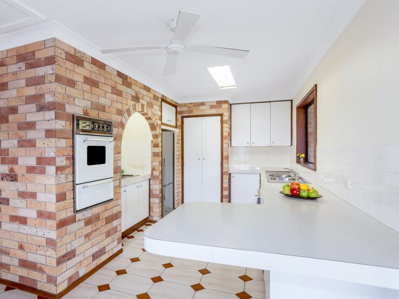 38 Annesley Ave, Stanwell Tops NSW 2508