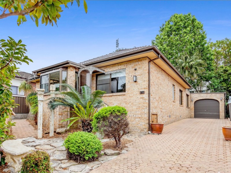 29 High Street, Thirroul NSW 2515