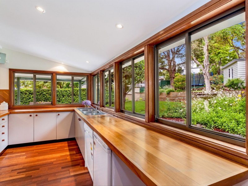 49 Parkes Street, Helensburgh NSW 2508