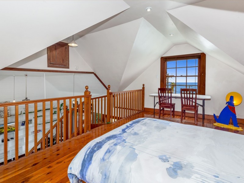 754 Lawrence Hargrave Drive, Coledale NSW 2515