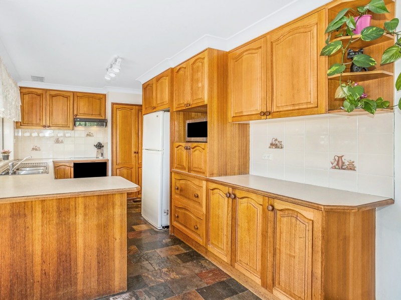9 Olga Street, Helensburgh NSW 2508