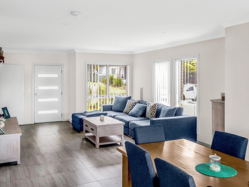 14/15 Park Ave, Helensburgh NSW 2508