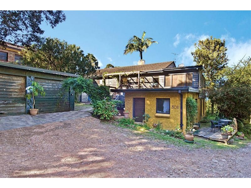 30B Chellowdene Avenue, Stanwell Park NSW 2508