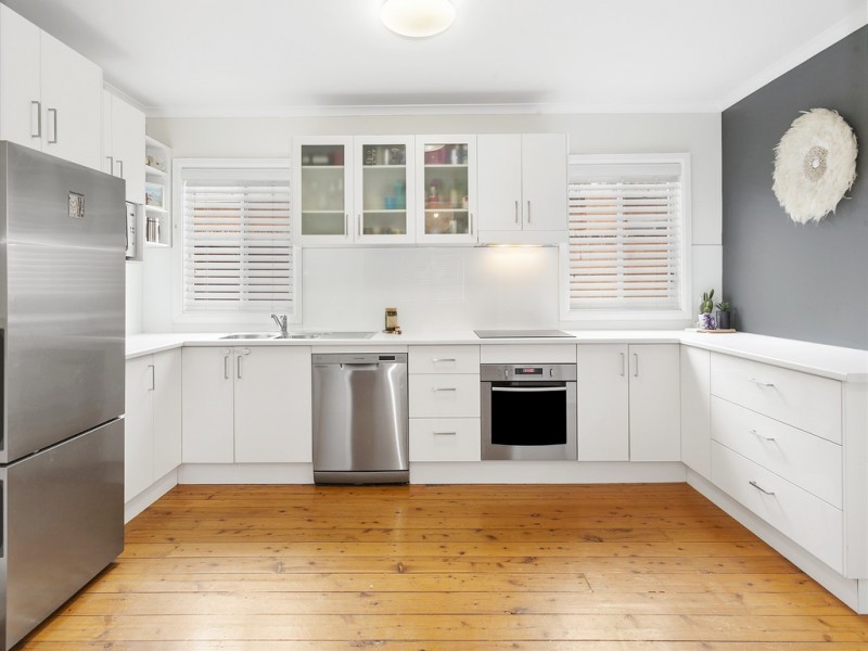 144 Parkes Street, Helensburgh NSW 2508