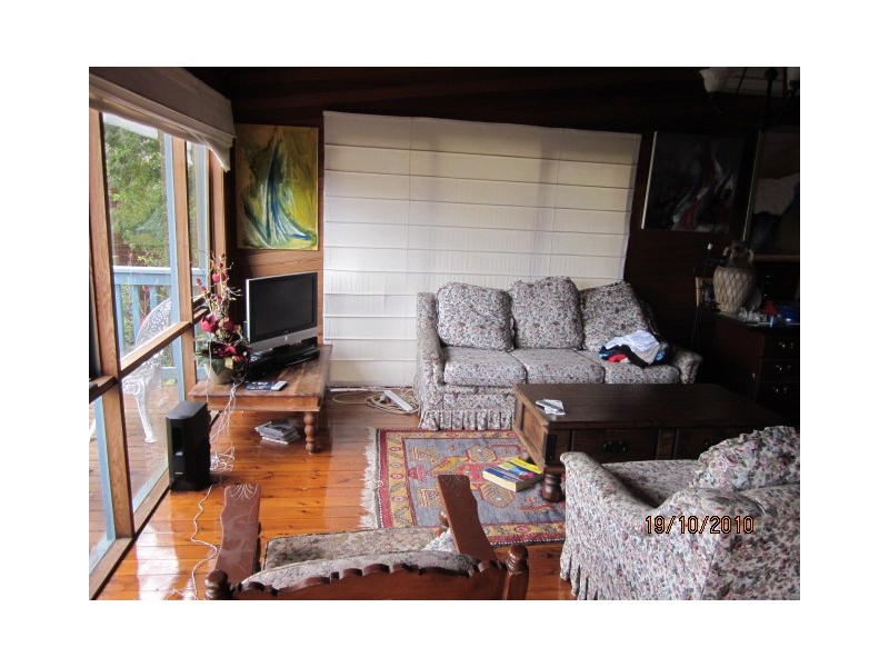 12 Alanson Avenue, Bulli NSW 2516