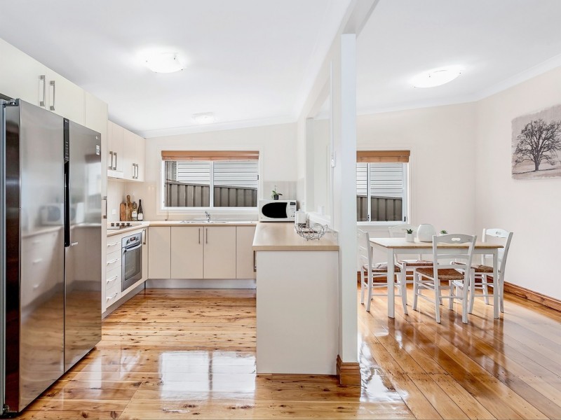 24 Hay Street, Helensburgh NSW 2508