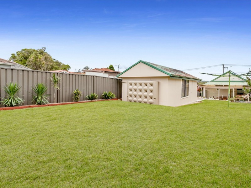 24 Hay Street, Helensburgh NSW 2508