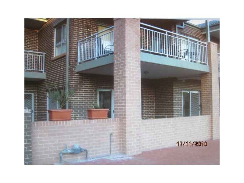 1/11 Stuart Street, Helensburgh NSW 2508