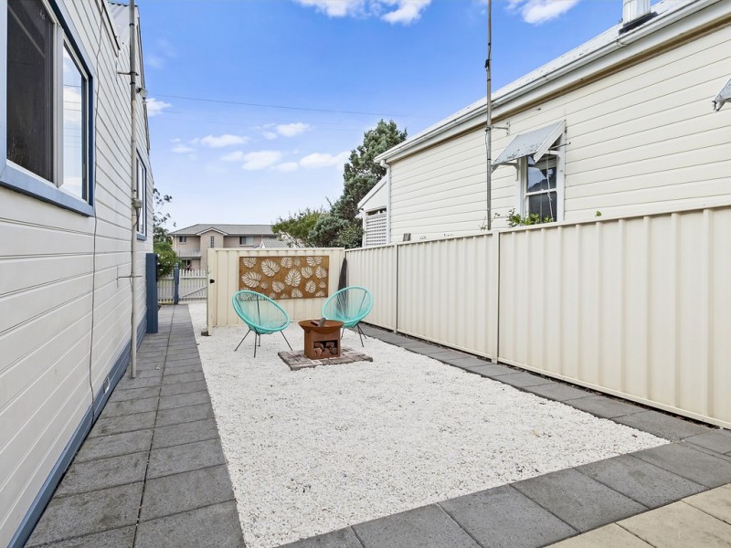 14 Hay Street, Helensburgh NSW 2508