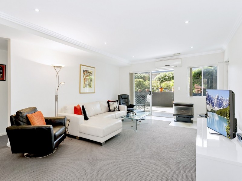 16/20 Walker Street, Helensburgh NSW 2508