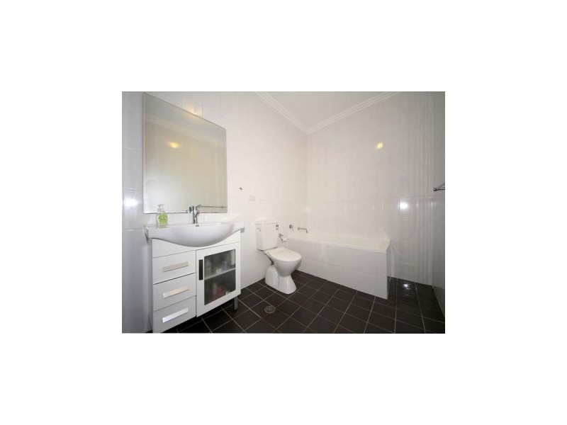 16/9 Stuart Street, Helensburgh NSW 2508