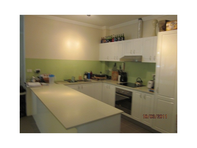 16/9 Stuart Street, Helensburgh NSW 2508