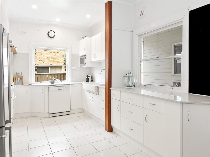 23 Hale Street, Woonona NSW 2517