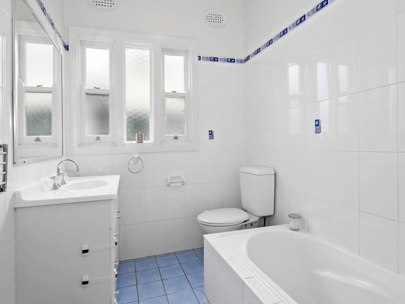 23 Hale Street, Woonona NSW 2517