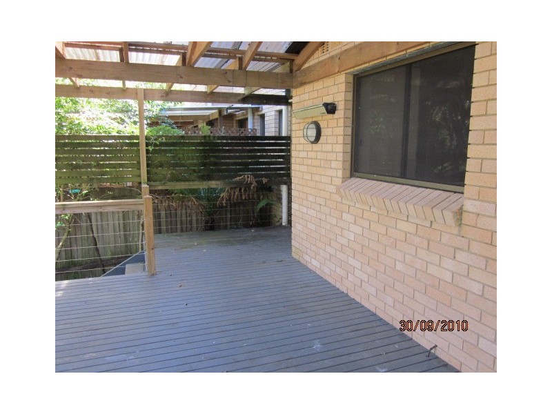 11/9-11 Cochrane Street, Thirroul NSW 2515