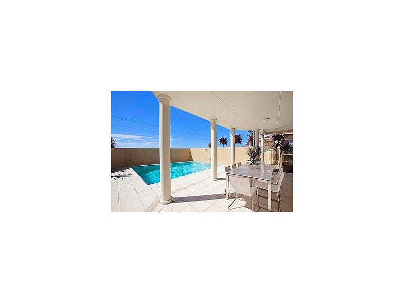 20 Beach Drive, Woonona NSW 2517