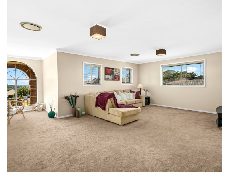 11 McLerie Street, Helensburgh NSW 2508